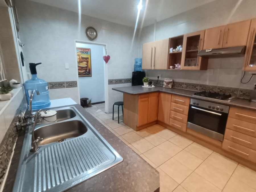 3 Bedroom Property for Sale in Verwoerdpark Northern Cape